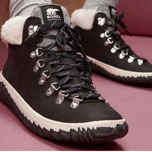 Sorel Out N About Plus Conquest sz 6 Boots - Picture 2 of 16